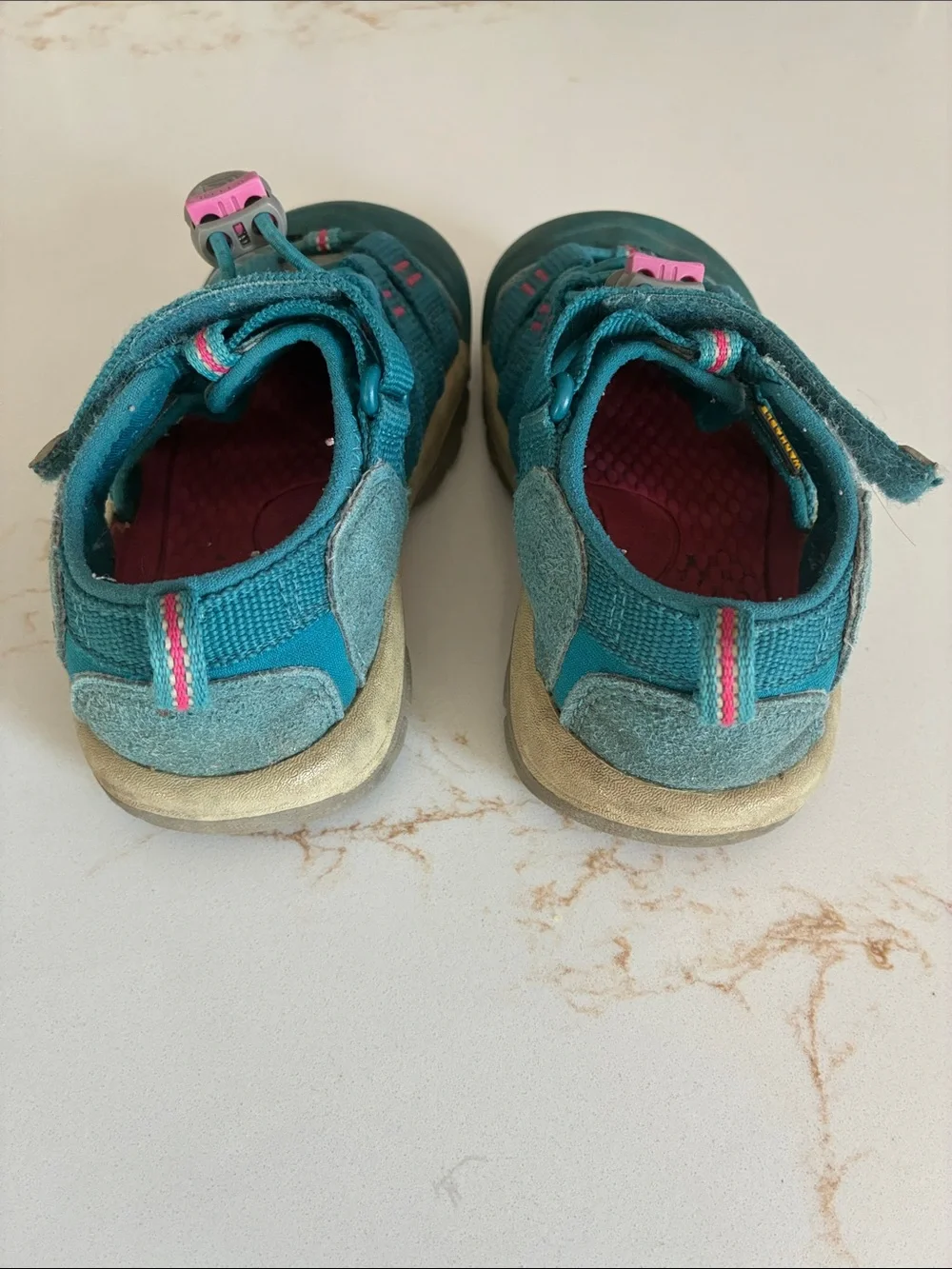 KEEN Newport H2 Kids 10 Teal and Pink Water Shoe/Sandal